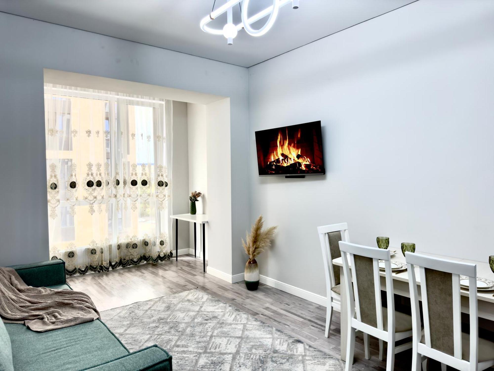 Comfort City, Lux