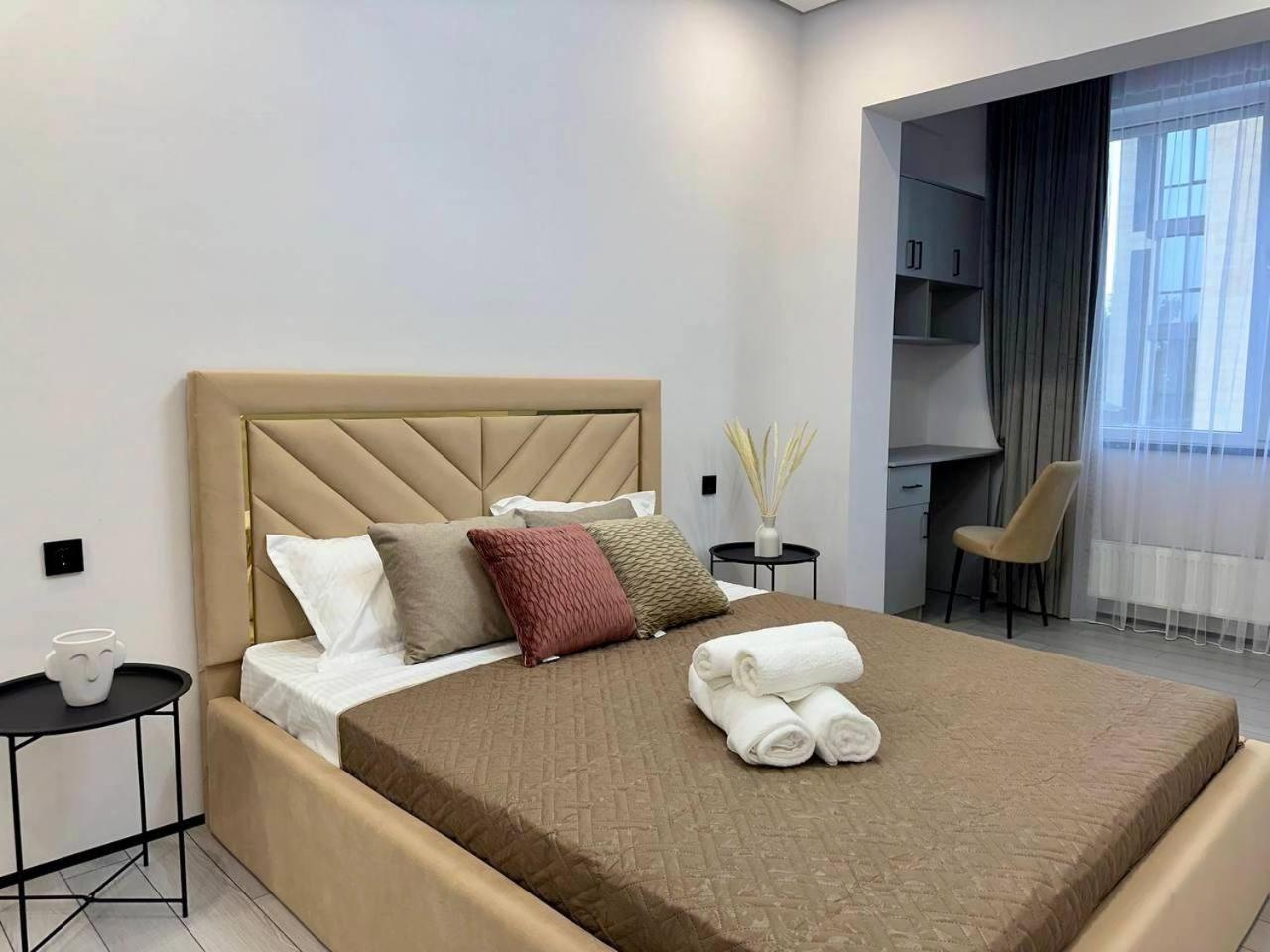 Comfort City, Lux Apartment Almaty