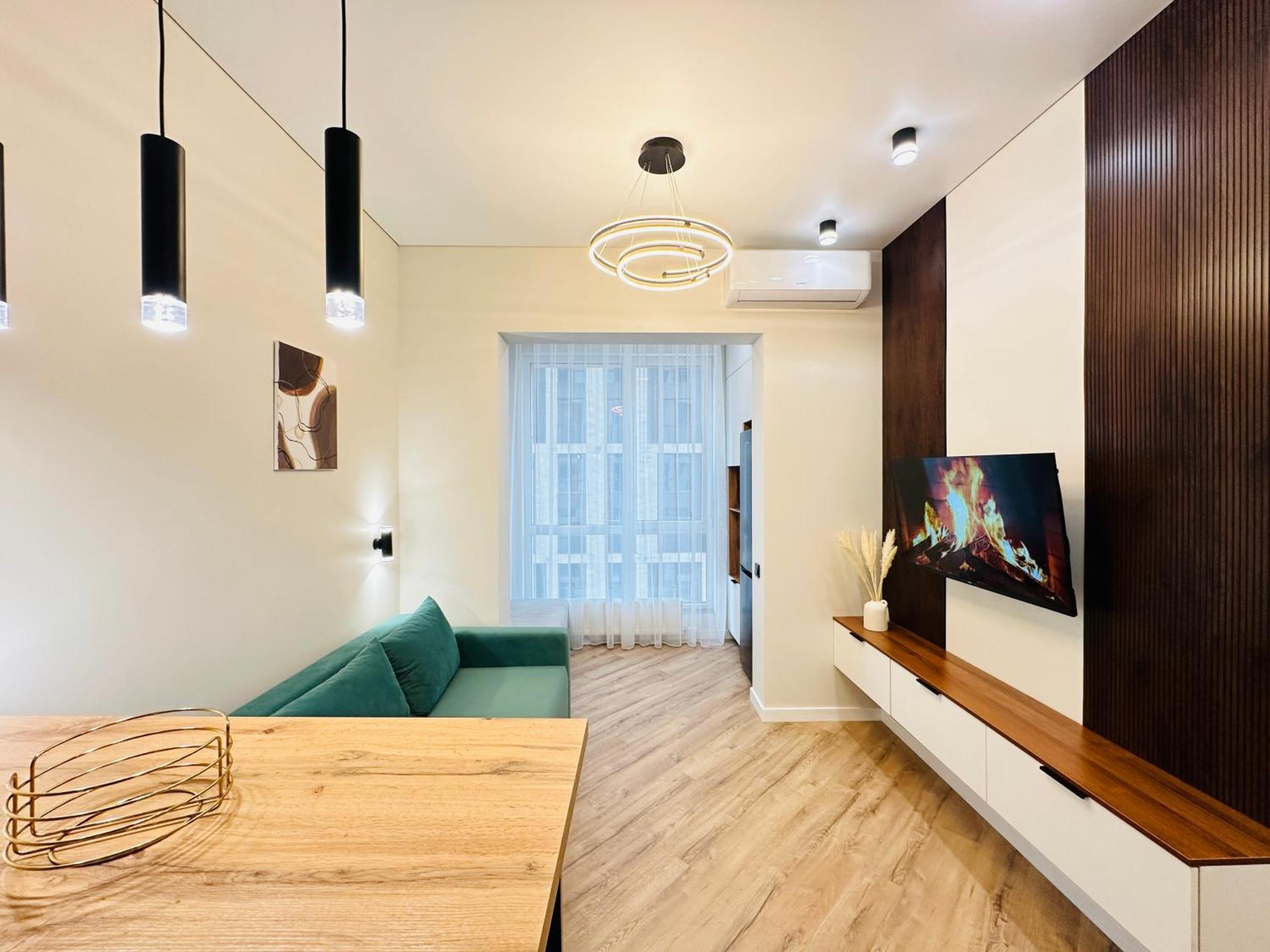 Comfort City, Lux