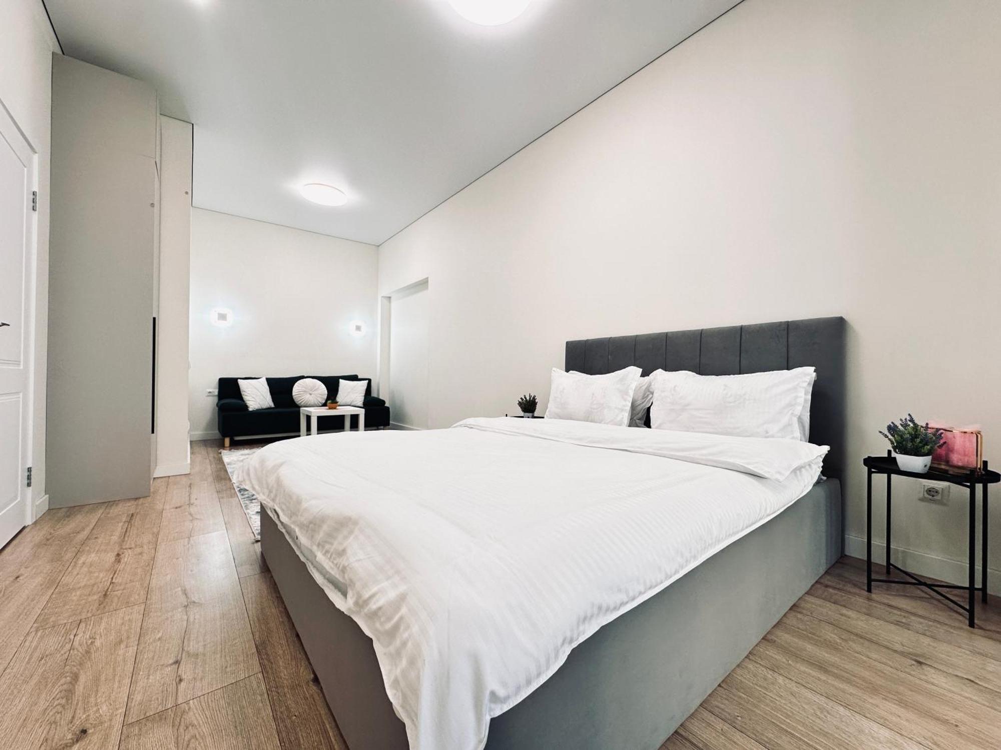 Comfort City, Lux Almaty