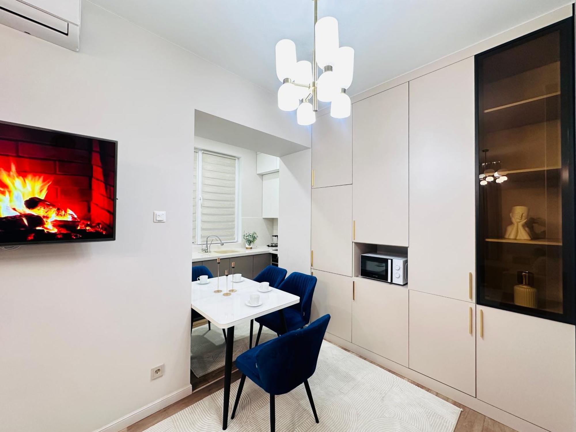 Apartment Comfort City, Lux Almaty