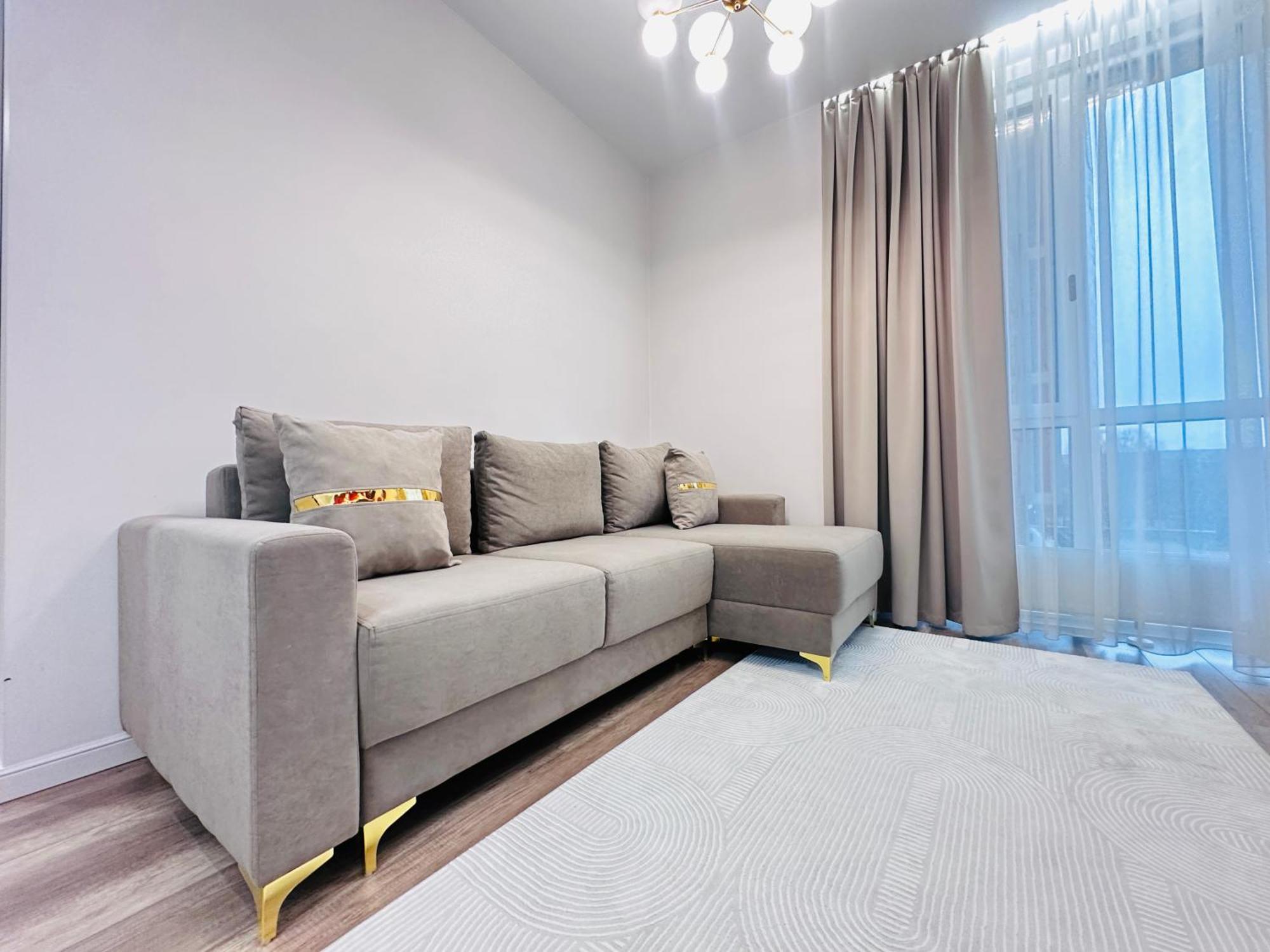 Comfort City, Lux Almaty